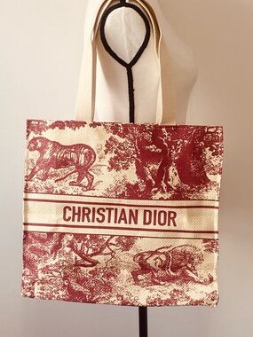 ❤️Christian Dior Straw Tote Red